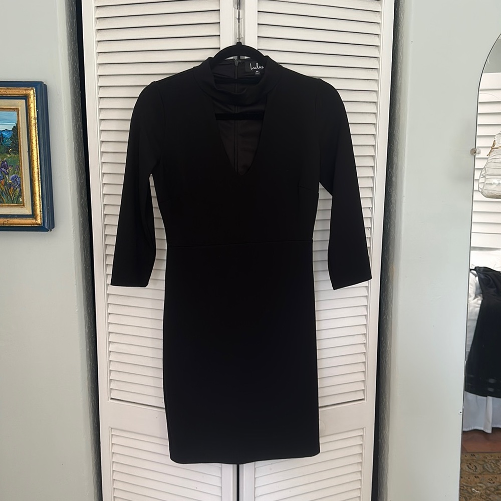 Body contour black dress lulus